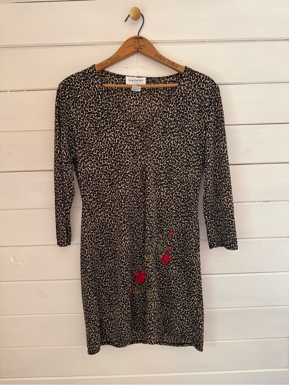 VINTAGE NATORI Neiman Marcus Floral Embroidered Leopard Print Nightgown Sz LARGE